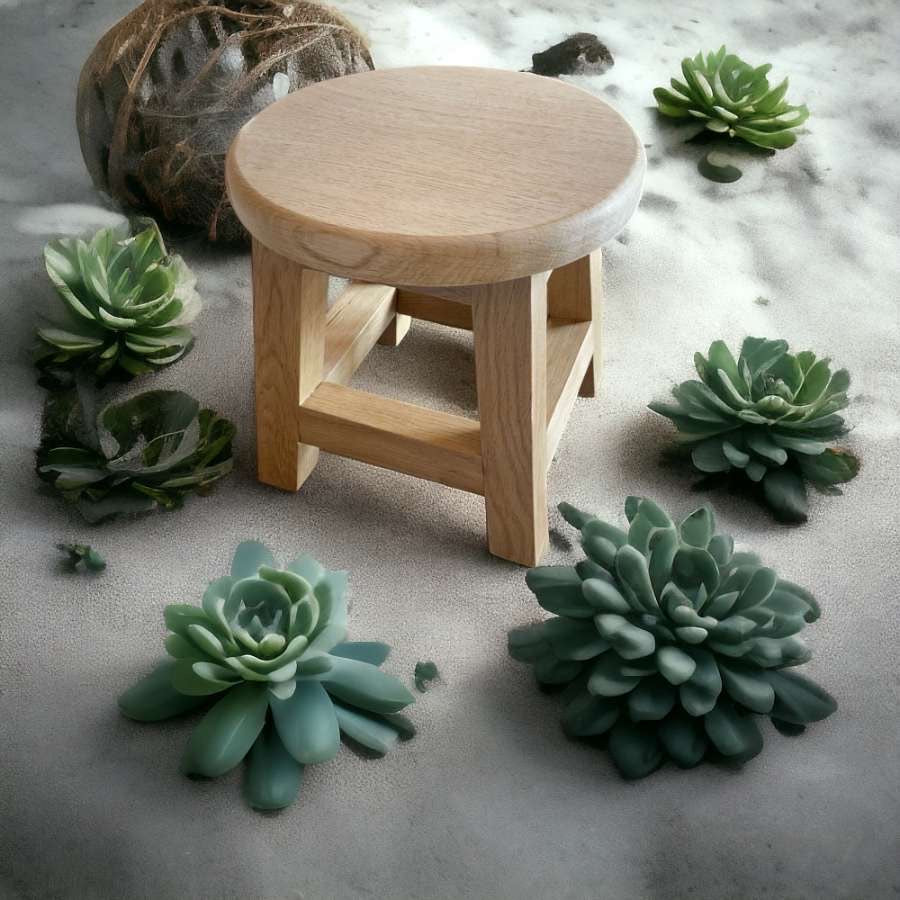 Tabouret en chêne massif